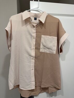 SHEIN Beige & Cream Colorblock Short-Sleeve Button-Up Shirt